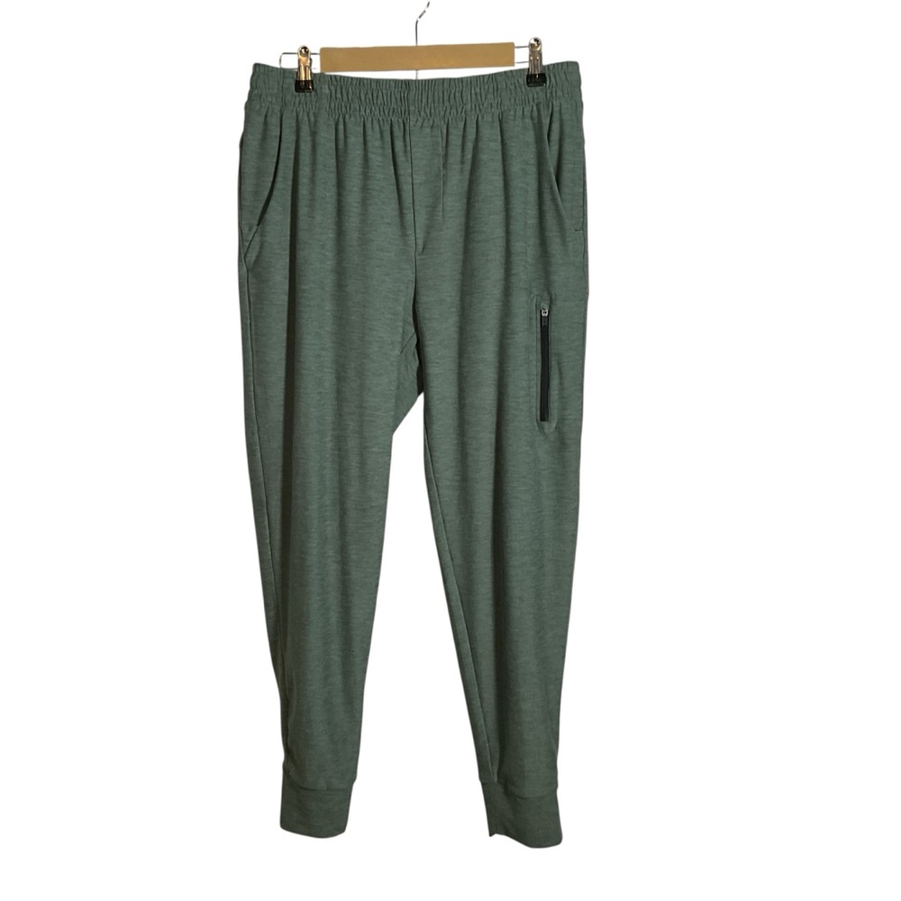 FLX Women’s Green Joggers. Size M